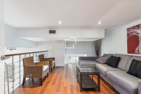4 bedrooms apartment for sale in Barcelona, Catalonia, Spain № 3799 - photo 10