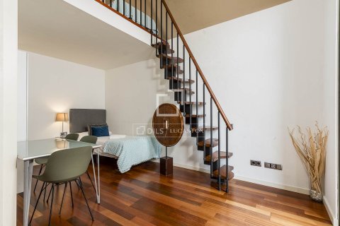 4 bedrooms apartment for sale in Barcelona, Catalonia, Spain № 3799 - photo 7