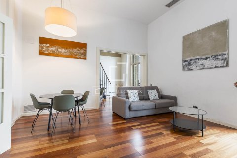 4 bedrooms apartment for sale in Barcelona, Catalonia, Spain № 3799 - photo 5