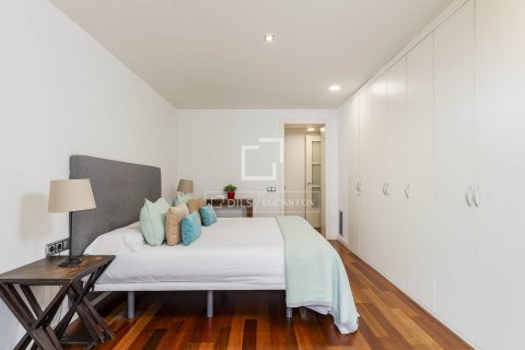 4 bedrooms apartment for sale in Barcelona, Catalonia, Spain № 3799 - photo 18