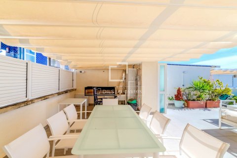 Ático de 3 dormitorios en venta en Sitges, Barcelona, Cataluña, Spain № 3795 - foto 23