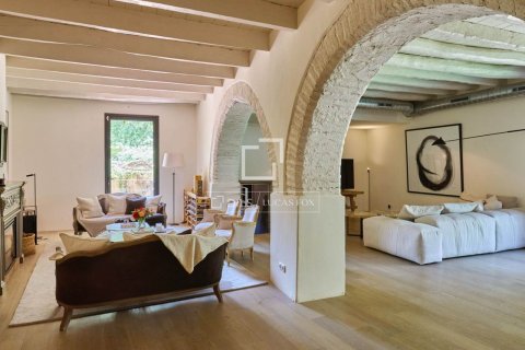 5 bedrooms villa for sale in Alella, Barcelona, Catalonia, Spain № 3798 - photo 10