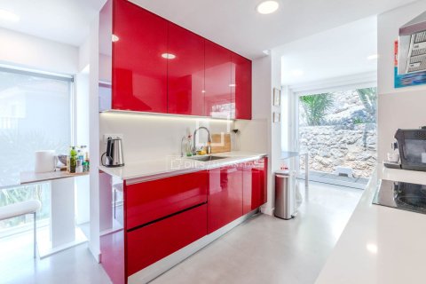 5 bedrooms villa for sale in Sitges, Barcelona, Catalonia, Spain № 3800 - photo 12