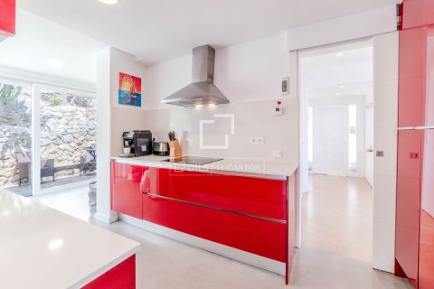 5 bedrooms villa for sale in Sitges, Barcelona, Catalonia, Spain № 3800 - photo 13