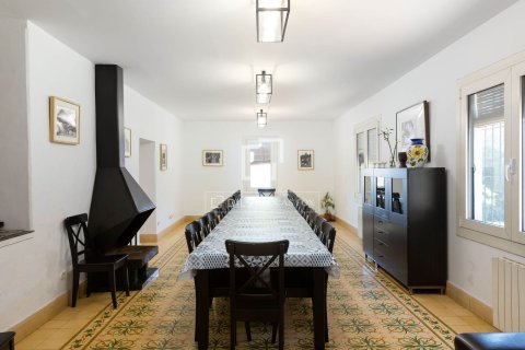 13 bedrooms villa for sale in Arenys de Mar, Barcelona, Catalonia, Spain № 3797 - photo 15