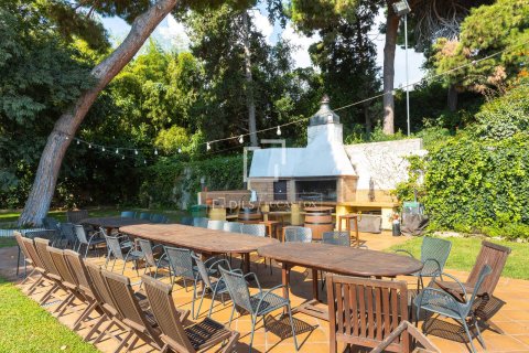 13 bedrooms villa for sale in Arenys de Mar, Barcelona, Catalonia, Spain № 3797 - photo 20
