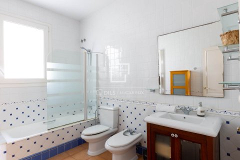 13 bedrooms villa for sale in Arenys de Mar, Barcelona, Catalonia, Spain № 3797 - photo 13