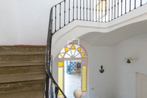 13 bedrooms villa for sale in Arenys de Mar, Barcelona, Catalonia, Spain № 3797 - photo 9