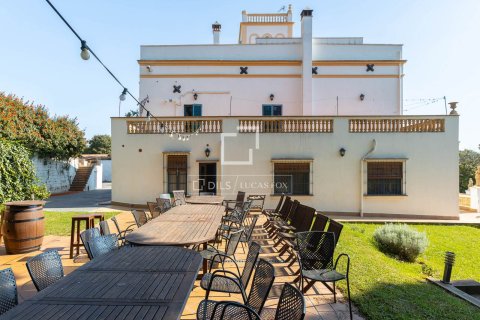13 bedrooms villa for sale in Arenys de Mar, Barcelona, Catalonia, Spain № 3797 - photo 22