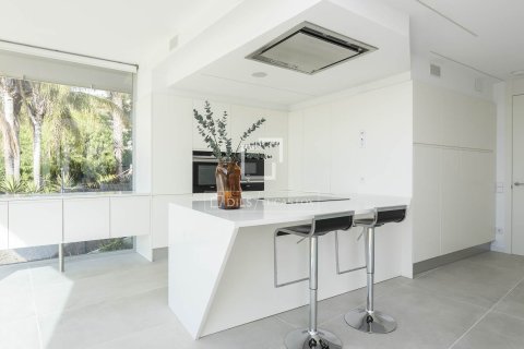 Купить виллу в Ситжес, Испания с 4 спальни, 513м², № 4345 - фото 7