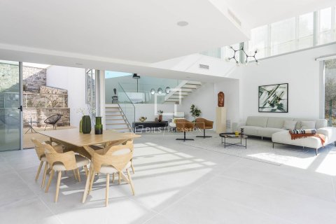 Villa de 4 dormitorios en venta en Sitges, Barcelona, Cataluña, Spain № 4345