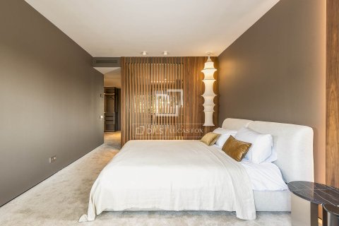 Apartamento de 6 dormitorios en venta en Barcelona, Cataluña, Spain № 4346 - foto 25