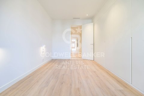 Ático de 3 dormitorios en venta en Barcelona, Cataluña, Spain № 5349 - foto 19