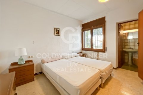 Сasa de 3 dormitorios en venta en Empuriabrava, Gerona, Cataluña, Spain № 5343 - foto 14