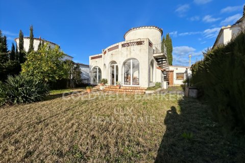 Сasa de 3 dormitorios en venta en Empuriabrava, Gerona, Cataluña, Spain № 5343 - foto 27