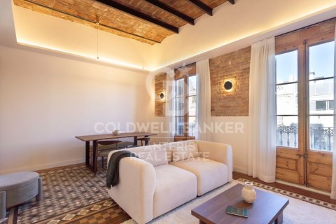 Apartamento de 3 dormitorios en venta en Barcelona, Cataluña, Spain № 5347