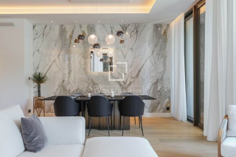 Купить квартиру в Барселона, Испания с 2 спальни, 186м², № 7265 - фото 23