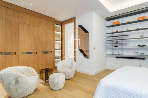 Купить квартиру в Барселона, Испания с 2 спальни, 186м², № 7265 - фото 9