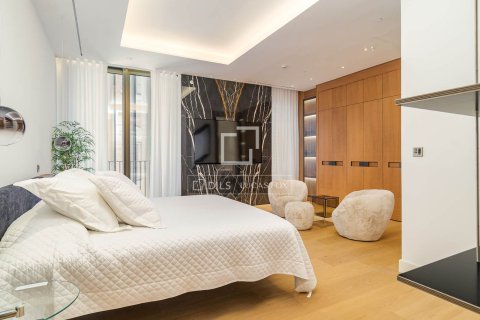 Купить квартиру в Барселона, Испания с 2 спальни, 186м², № 7265 - фото 12