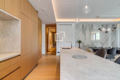 Купить квартиру в Барселона, Испания с 2 спальни, 186м², № 7265 - фото 29