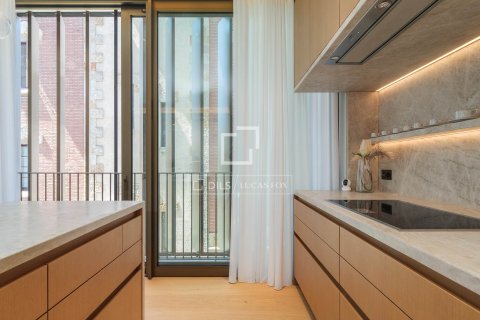 Купить квартиру в Барселона, Испания с 2 спальни, 186м², № 7265 - фото 15