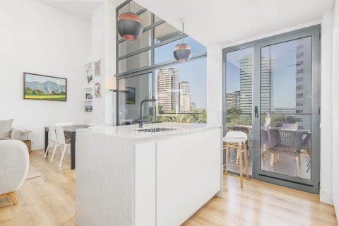 Купить квартиру в Барселона, Испания с 3 спальни, 97м², № 7266 - фото 2
