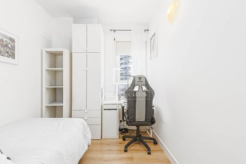 Купить квартиру в Барселона, Испания с 3 спальни, 97м², № 7266 - фото 22