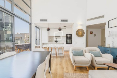 Купить квартиру в Барселона, Испания с 3 спальни, 97м², № 7266 - фото 6