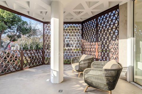 Apartamento de 5 dormitorios en venta en Barcelona, Cataluña, Spain № 4350 - foto 6