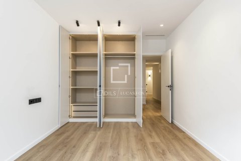 Купить квартиру в Барселона, Испания с 3 спальни, 152м², № 4349 - фото 16