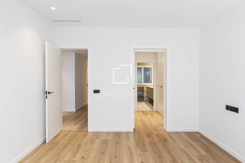 Купить квартиру в Барселона, Испания с 3 спальни, 152м², № 4349 - фото 17
