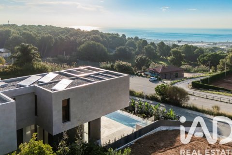 4 bedrooms house for sale in Teia, Barcelona, Catalonia, Spain № 7378 - photo 27