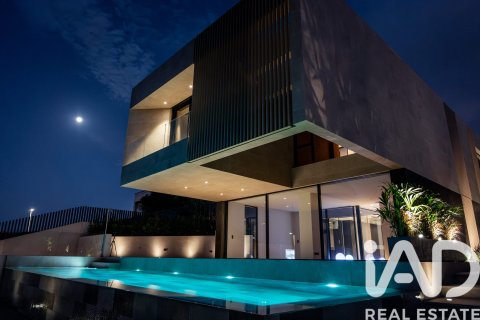 4 bedrooms house for sale in Teia, Barcelona, Catalonia, Spain № 7378 - photo 24