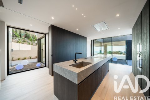 4 bedrooms house for sale in Teia, Barcelona, Catalonia, Spain № 7378 - photo 14