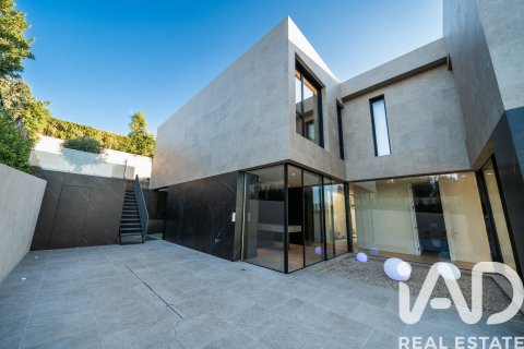 4 bedrooms house for sale in Teia, Barcelona, Catalonia, Spain № 7378 - photo 26