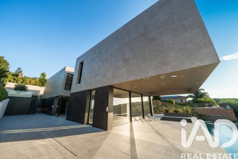 4 bedrooms house for sale in Teia, Barcelona, Catalonia, Spain № 7378 - photo 5