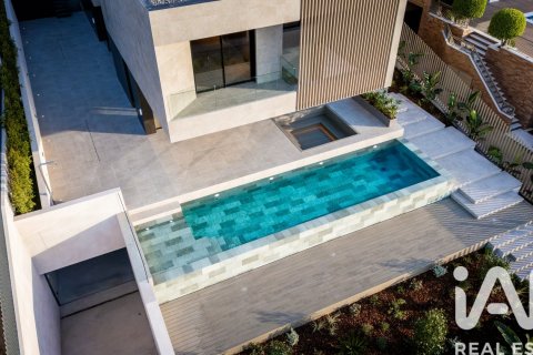 4 bedrooms house for sale in Teia, Barcelona, Catalonia, Spain № 7378 - photo 4