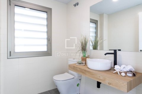 Villa de 4 dormitorios en venta en Alella, Barcelona, Cataluña, Spain № 6528 - foto 14