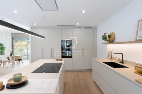 Villa de 4 dormitorios en venta en Alella, Barcelona, Cataluña, Spain № 6528 - foto 7