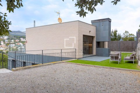 Villa de 4 dormitorios en venta en Alella, Barcelona, Cataluña, Spain № 6528 - foto 29