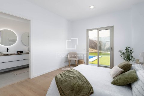 Villa de 4 dormitorios en venta en Alella, Barcelona, Cataluña, Spain № 6528 - foto 16