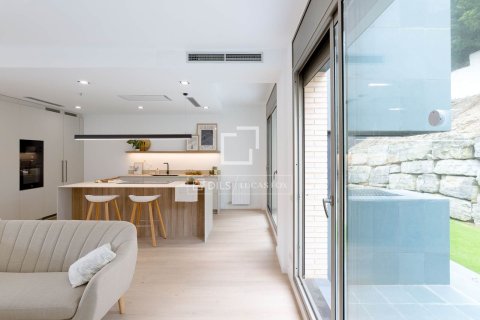 Villa de 4 dormitorios en venta en Alella, Barcelona, Cataluña, Spain № 6528 - foto 9