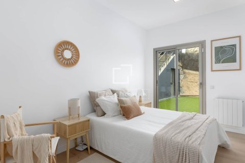 Villa de 4 dormitorios en venta en Alella, Barcelona, Cataluña, Spain № 6528 - foto 22