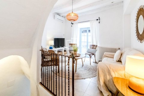 Villa de 3 dormitorios en venta en Sitges, Barcelona, Cataluña, Spain № 6527 - foto 13