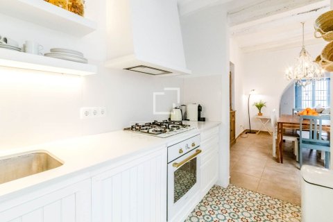 Villa de 3 dormitorios en venta en Sitges, Barcelona, Cataluña, Spain № 6527 - foto 12