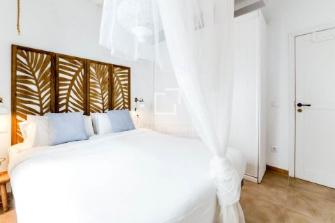 Villa de 3 dormitorios en venta en Sitges, Barcelona, Cataluña, Spain № 6527 - foto 19