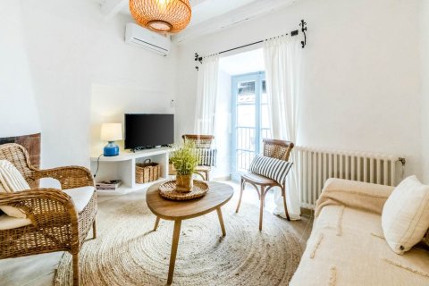 Villa de 3 dormitorios en venta en Sitges, Barcelona, Cataluña, Spain № 6527 - foto 4