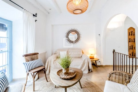 Villa de 3 dormitorios en venta en Sitges, Barcelona, Cataluña, Spain № 6527 - foto 14