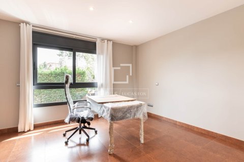 Villa de 6 dormitorios en venta en Bellaterra, Barcelona, Cataluña, Spain № 4370 - foto 15