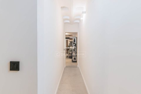 3 bedrooms apartment for sale in Barcelona, Catalonia, Spain № 4374 - photo 28